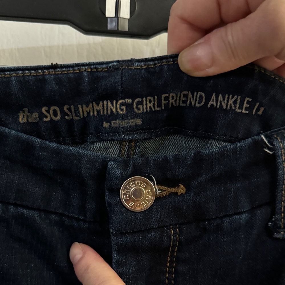 Chico’s Women’s Jeans Size 1 EUC - Picture 2 of 5